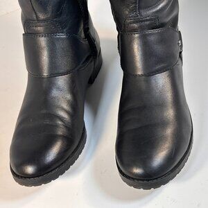 Ladies 9.5 -B -Black Leather Boots
